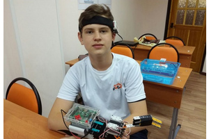 13-летний школьник изобрел уникальный протез руки
